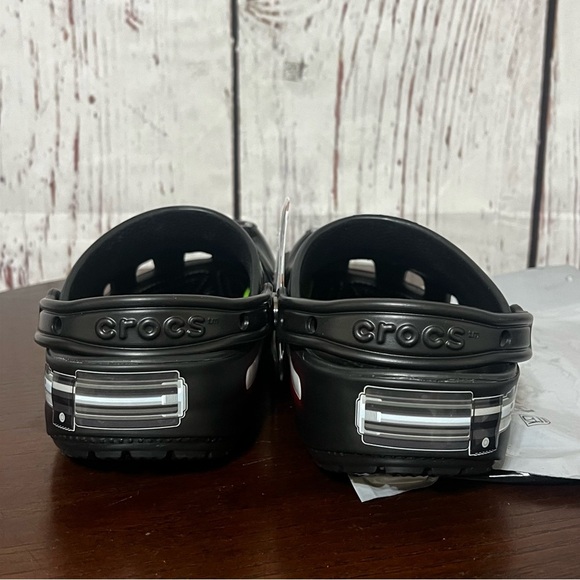 CROCS x Star Wars Darth Vader Classic Clogs - Black mens size 7 main image 4